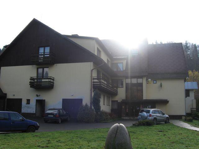 Hotel Reoneo Vernířovice Bagian luar foto